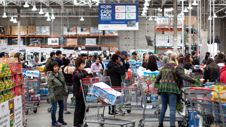 A crowded checkout aisle at Costco