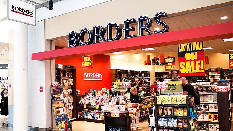 Exterior of a Borders bookstore