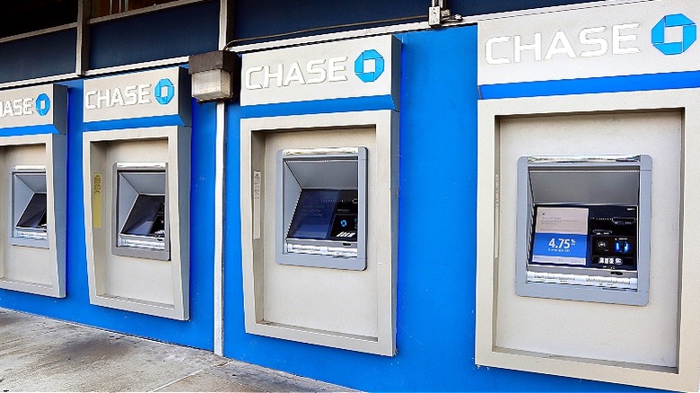 Row of Chase ATM machines