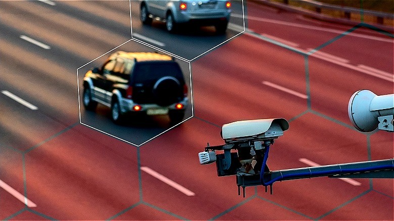 Traffic cameras targeting vehicles