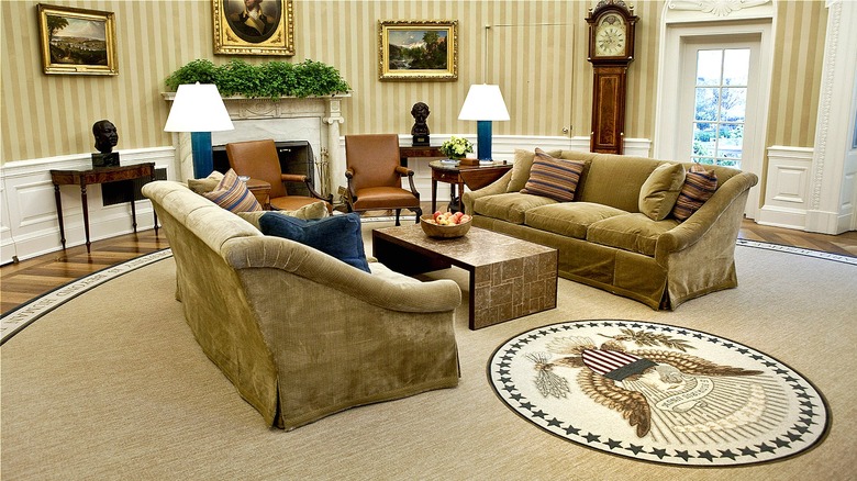Inside Barack Obama's Oval Office