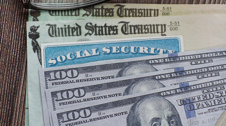 Fake Social security card on prop