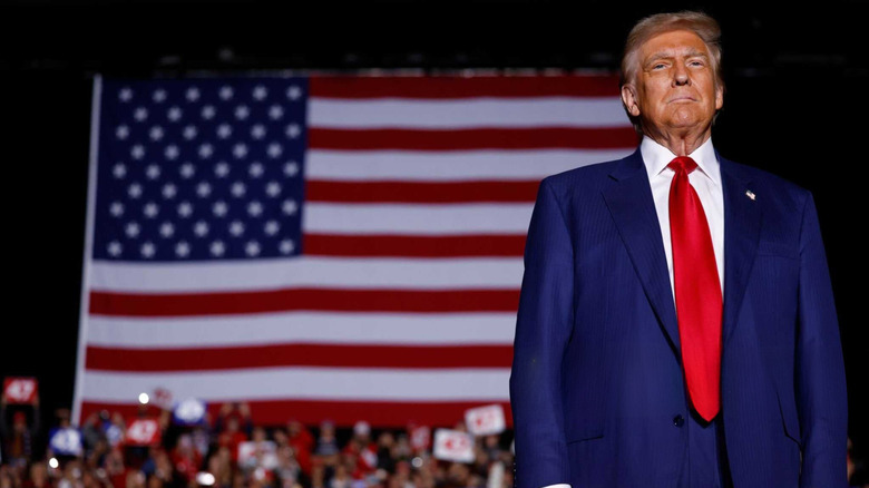 Donald Trump in front of U.S. flag