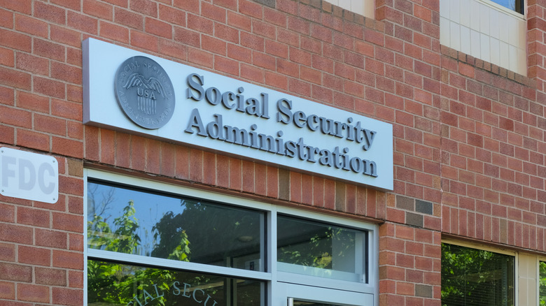 Front façade of Social Security Administration office