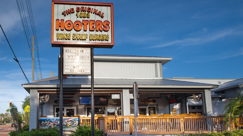 The original 1983 Hooters location in Clearwater, FL on a blue sunny day.