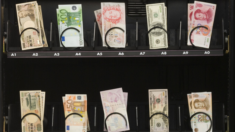 Vending machine with different global currencies