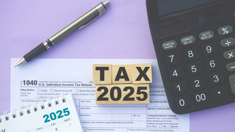 Tax 2025 concept US 1040 Income tax refund