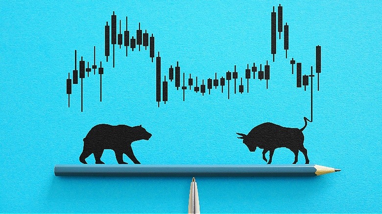 Bull and bear on scale