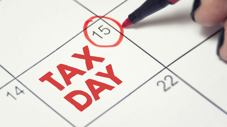 "Tax Day" circled on calendar
