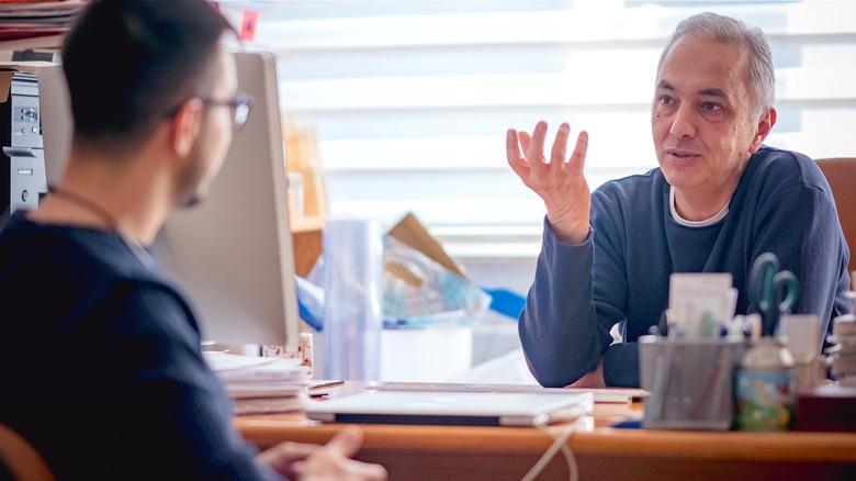 Single-person focus in one-on-one meeting