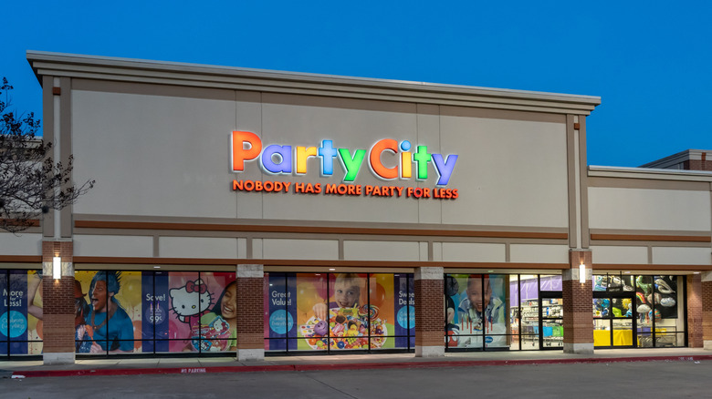 Texas Party City store at dusk