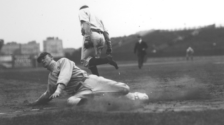 Charles Conlon photo of Ty Cobb's 1910 slide into third base