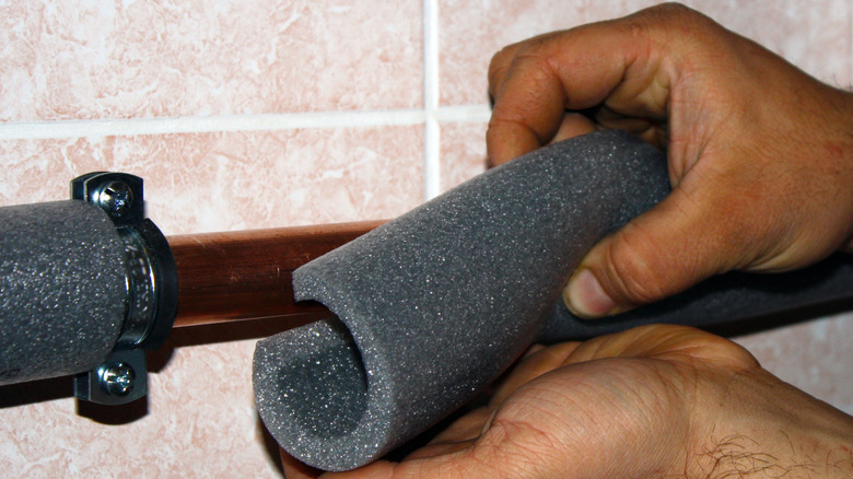 insulating water pipes