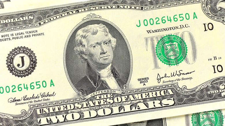 Crisp 2-dollar bill