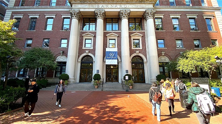 Students walking in front of Barnard College at Columbia University