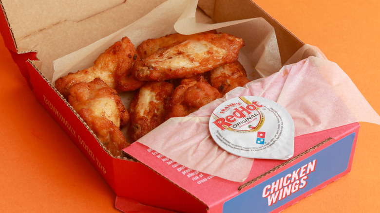 An order of chicken wings from Domino's pizza