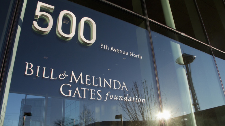 Sun hits window of Bill and Melinda Gates Foundation