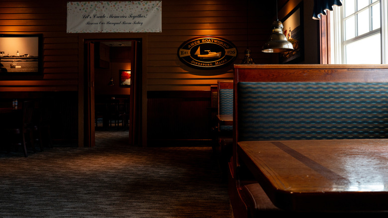 Empty booths in Red Lobster location