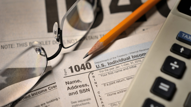 A 1040 tax form