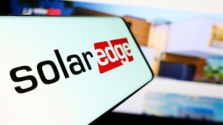 Smartphone displaying SolarEdge logo