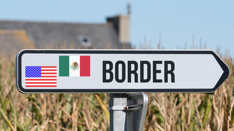 A sign for the U.S. Mexico border