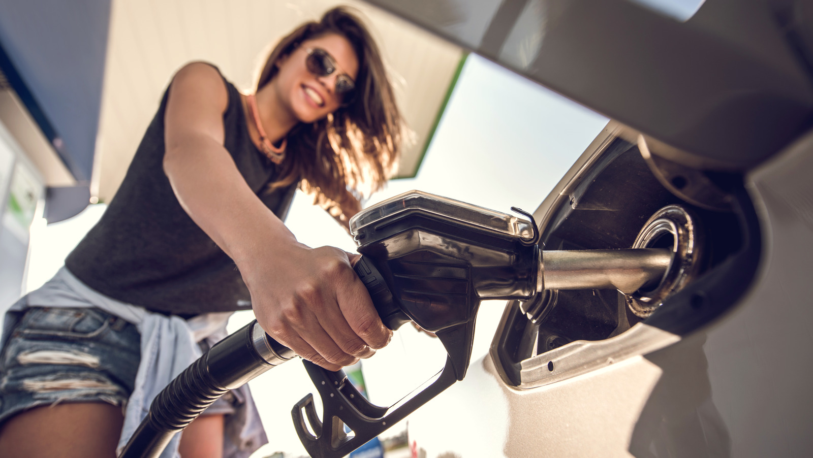 This Is Usually The Cheapest Day Of The Week To Buy Gas