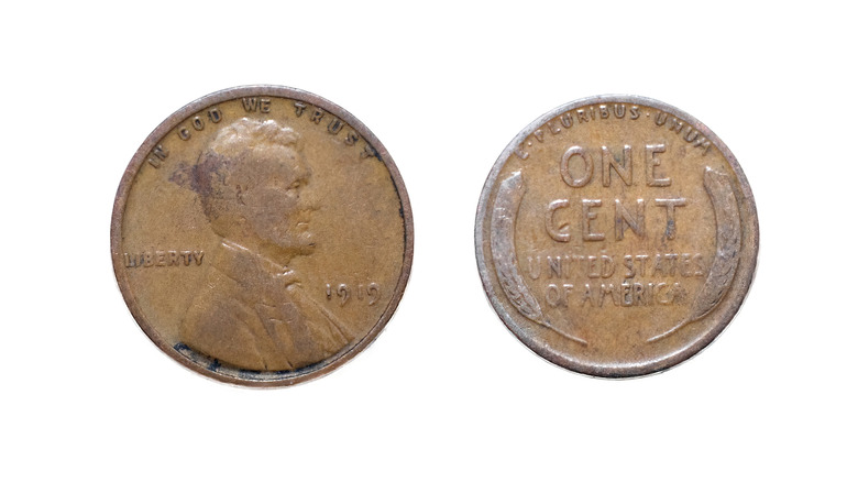 A ground-down example of the obverse and reverse Lincoln wheat cent from 1919