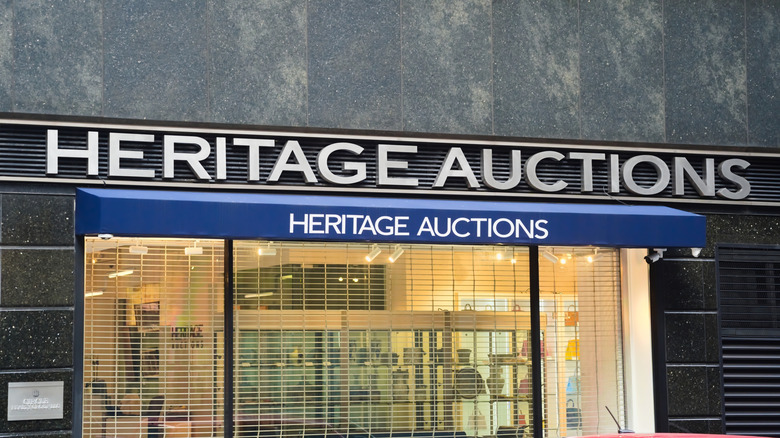 front of the building of Heritage Auctions