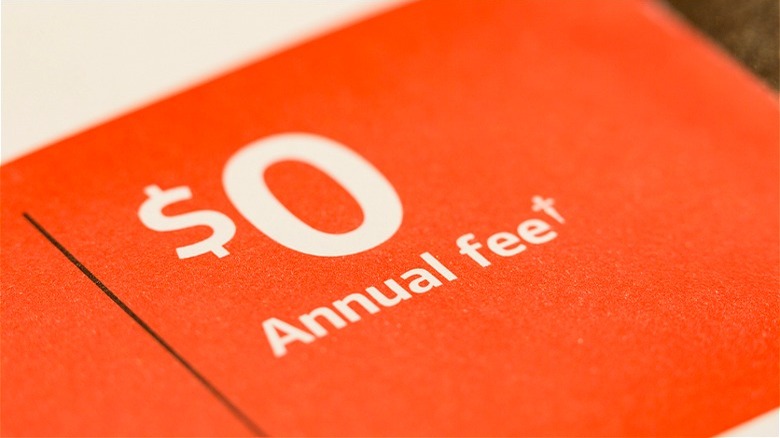 Sign declaring $0 annual fee