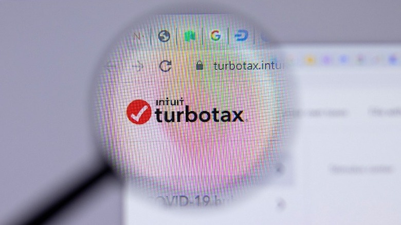 Magnified Intuit Turbotax logo