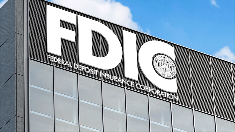 FDIC logo on building