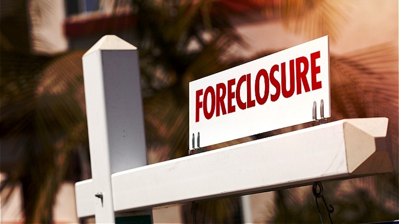 Foreclosure sign outside home