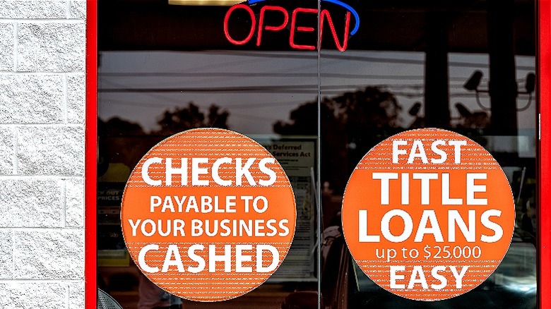 Title loan shop window