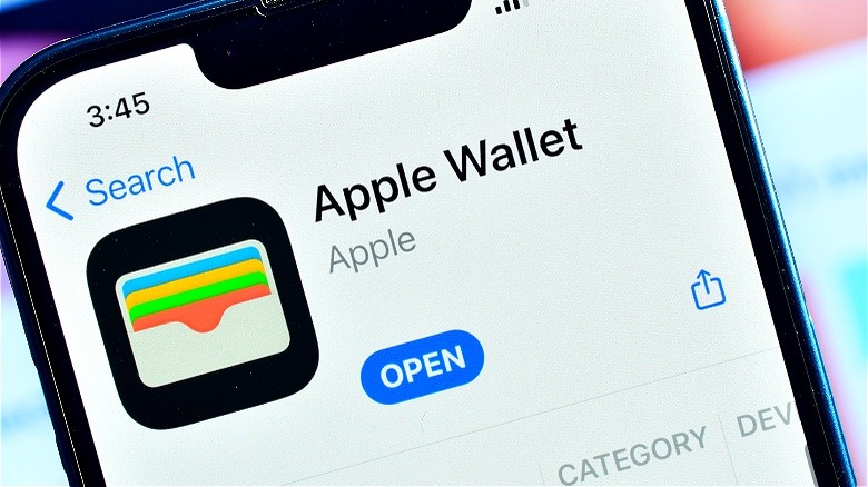 Apple Wallet smartphone app