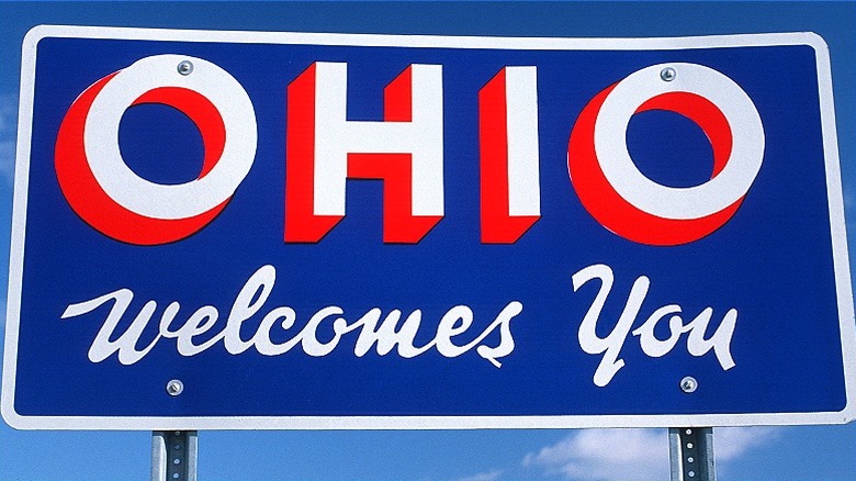 Ohio Welcomes You road sign